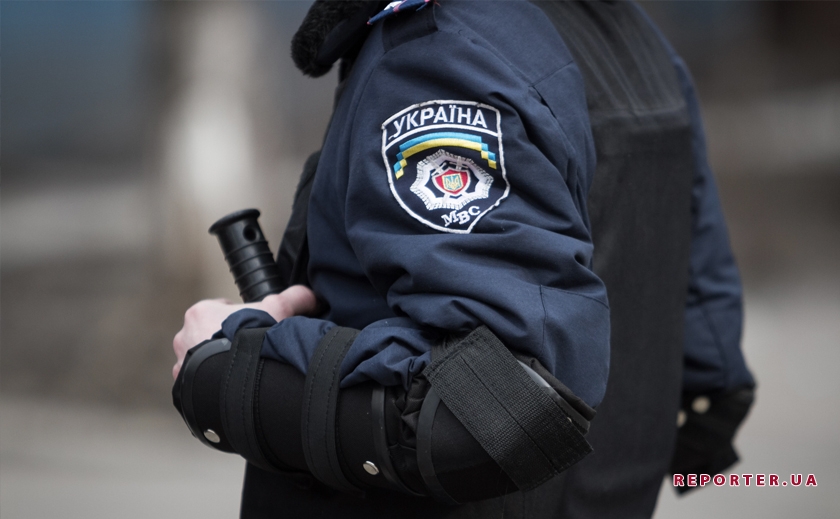 У жителя Новомосковского района нашли гранату, оружие и патроны