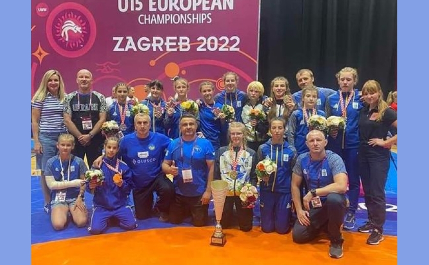 Борцы из Новомосковска и Кривого Рога стали призерами Чемпионата Европы до 15 лет