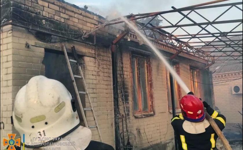 У Новомосковську згорів приватний будинок У Новомосковську згорів приватний будинок