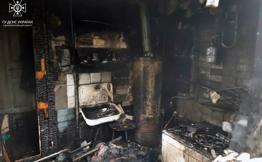 Ніхто не постраждав: У Новомосковську ліквідовано пожежу у житловому будинку