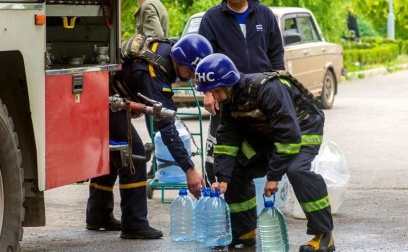 Дніпропетровщина отримає ще до 15 водовозів для Нікопольщини