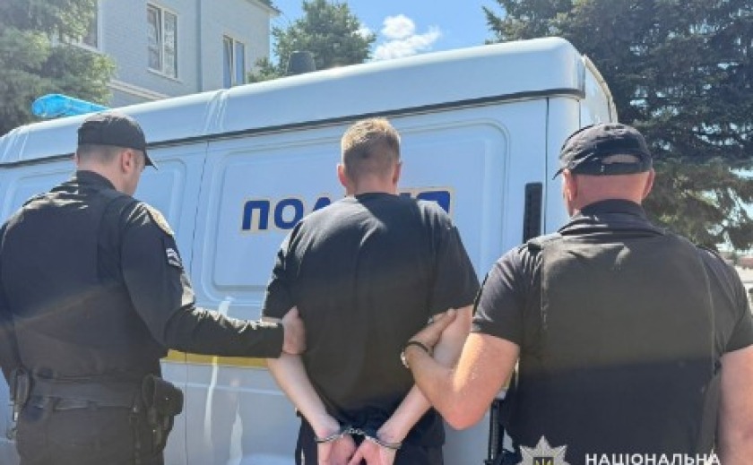 Викрали, вивезли до сусідньої області та вимагали 70 тис. доларів: у Самарівському районі за незаконне позбавлення волі фермера поліцейські затримали двох чоловіків