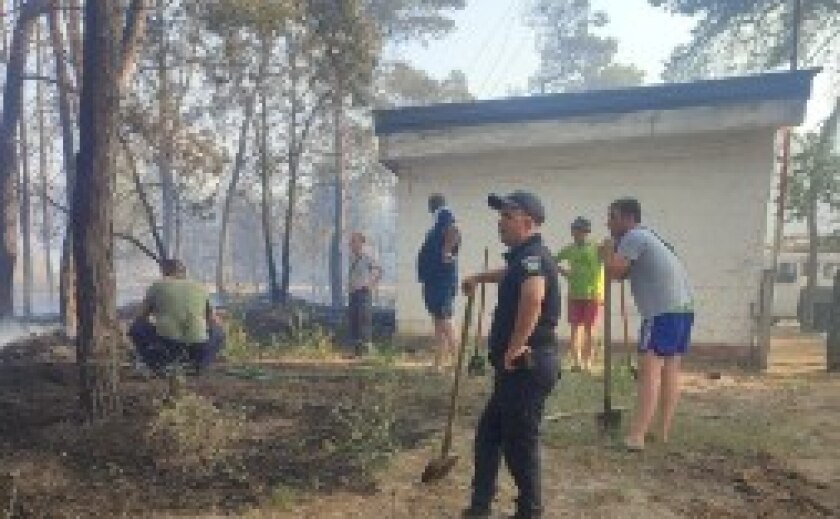 Поліцейські офіцери громади м. Самар допомогли рятувальникам у ліквідації пожежі
